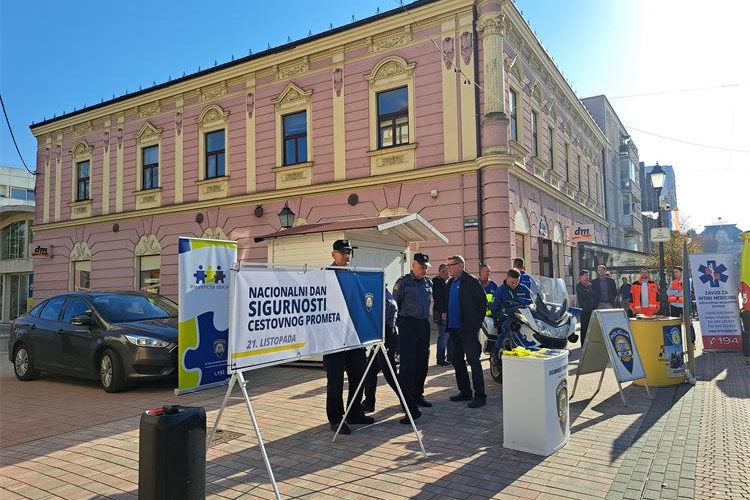 Slika /PU_BB/Promet/5 Nacionalni dan sigurnosti cestovnog prometa/Naslovnaaaa.jpg